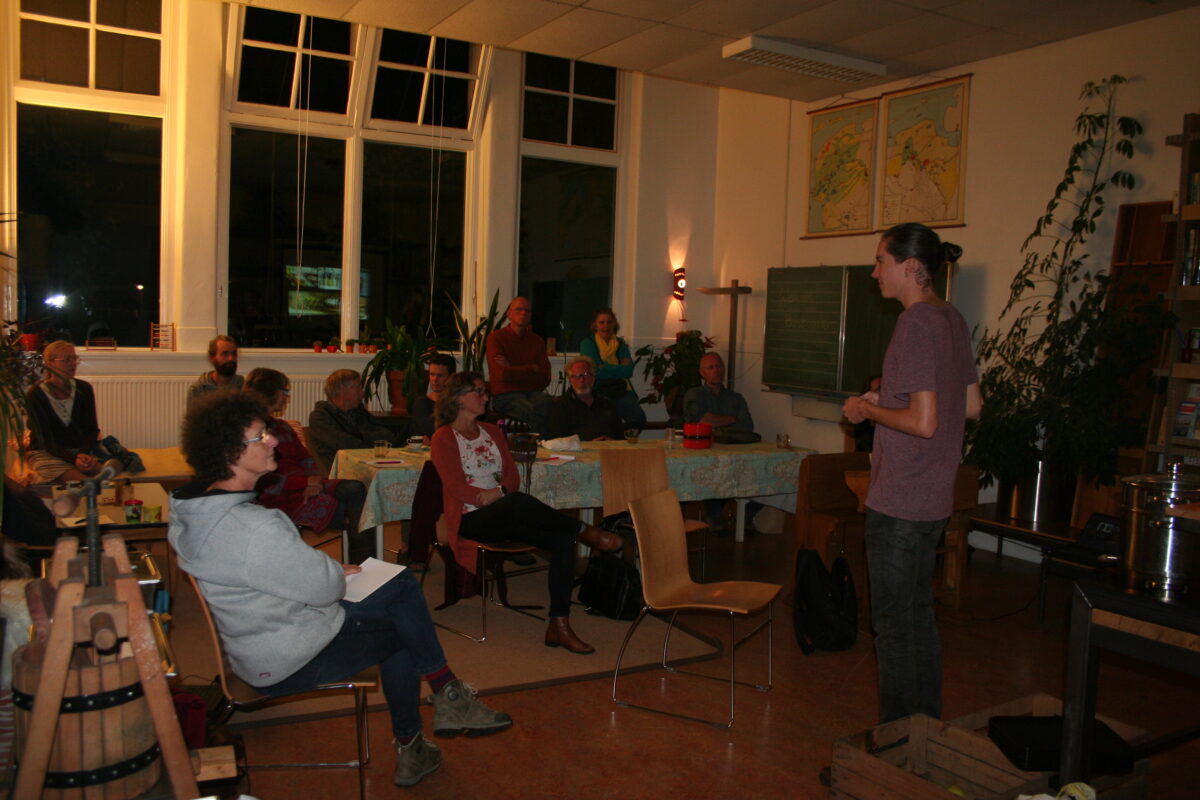 Hoe bewaar je de oogst uit je voedselbos?